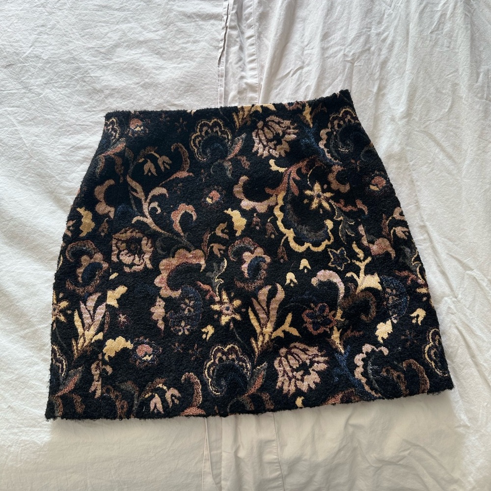 Sezane Mini Skirt: Floral Black and Gold